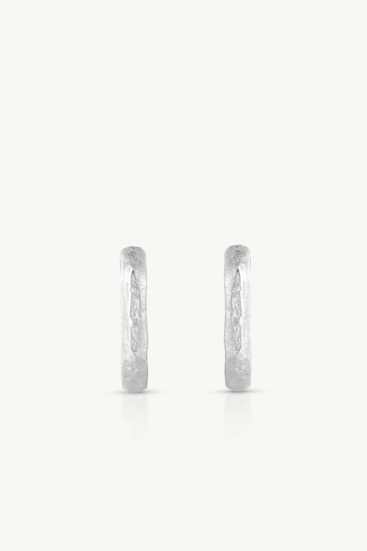 ToniMay Paperclip Textured Huggies, Small Silver
