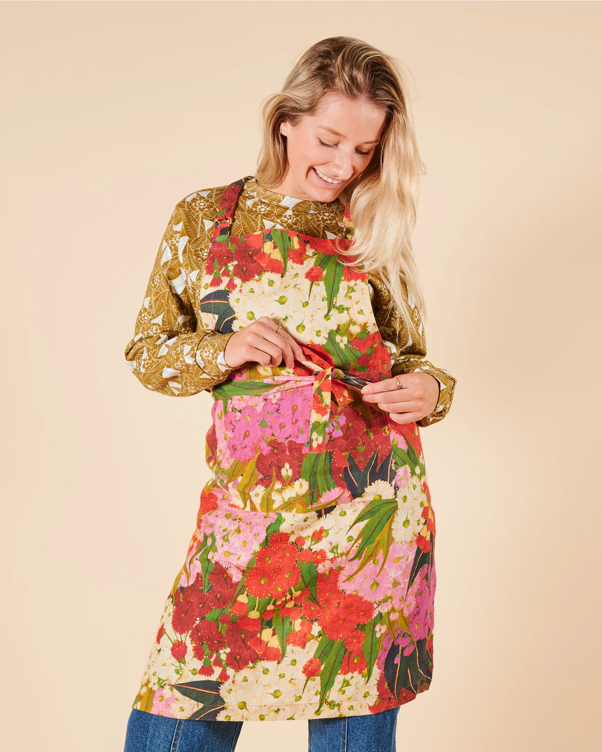 Kip & Co Apron, Australian Bush Blossom