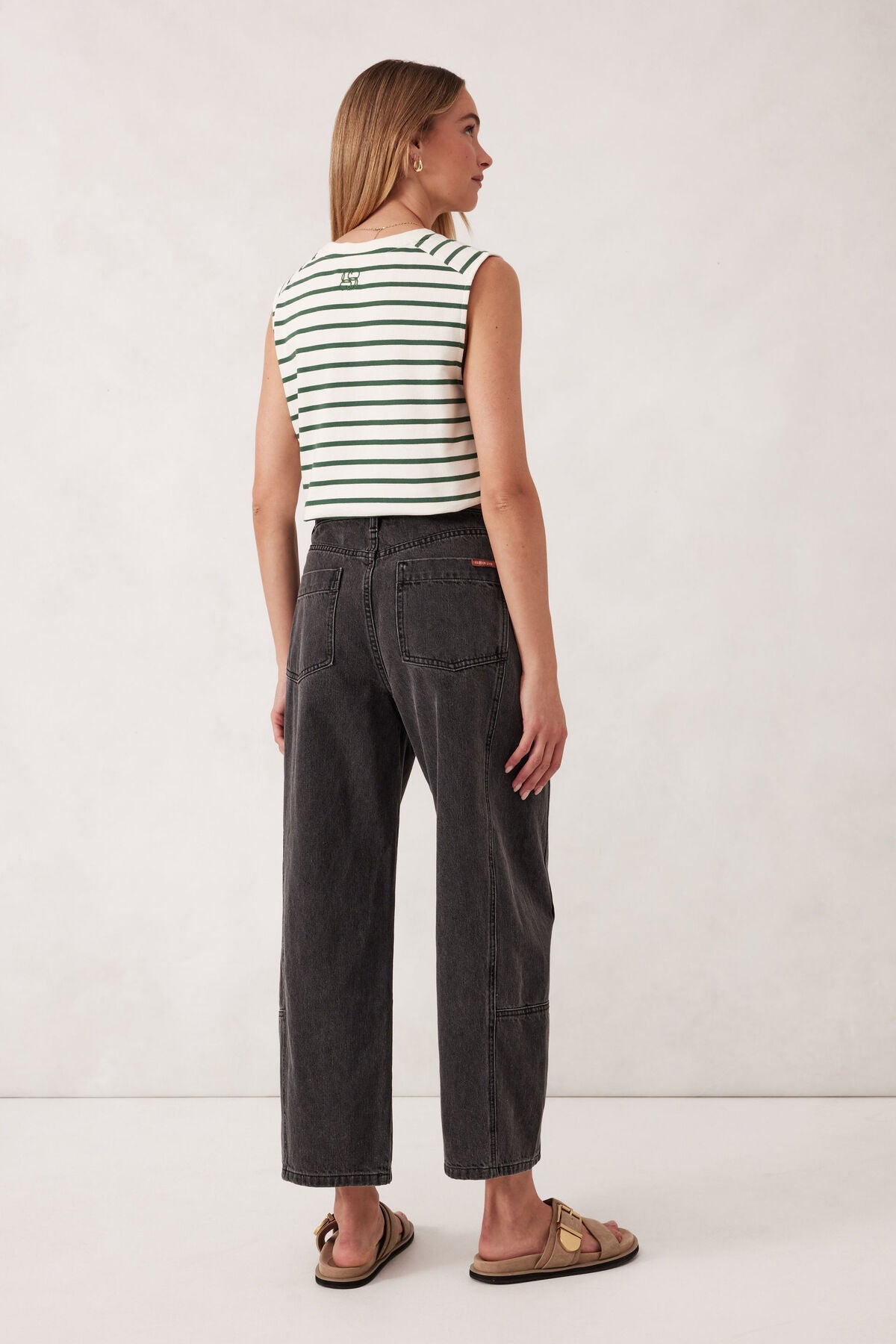 Ceres Life Darted Barrel Jean, Faded Black