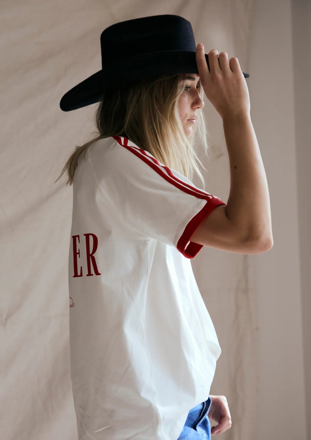 FAR MER. by Whitney Starry-eyed Tshirt