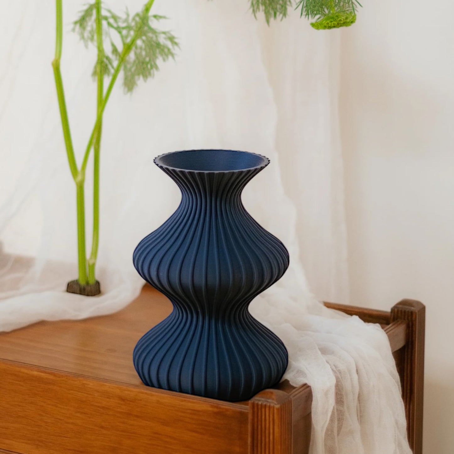 Printer Potters Illusion Vase, Navy Blue