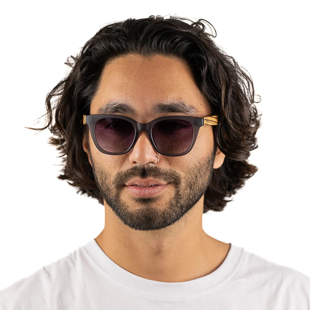 Soek Lila Grace Sunglasses, Charcoal Grey