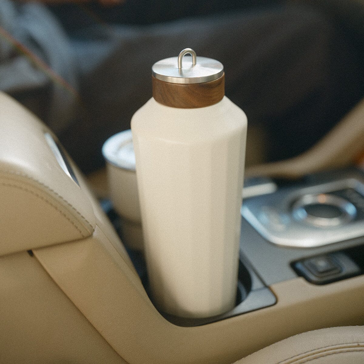 Business & Pleasure Hemingway 750ml Flask, Antique White