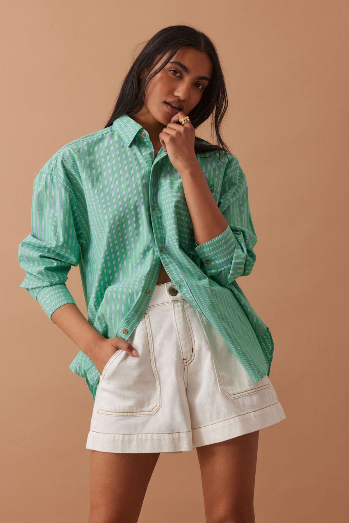 Ceres Life Weekender Short, Fresh Ecru