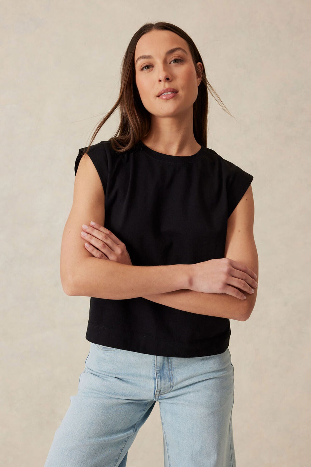 Ceres Life Extended Shoulder Tee, Black