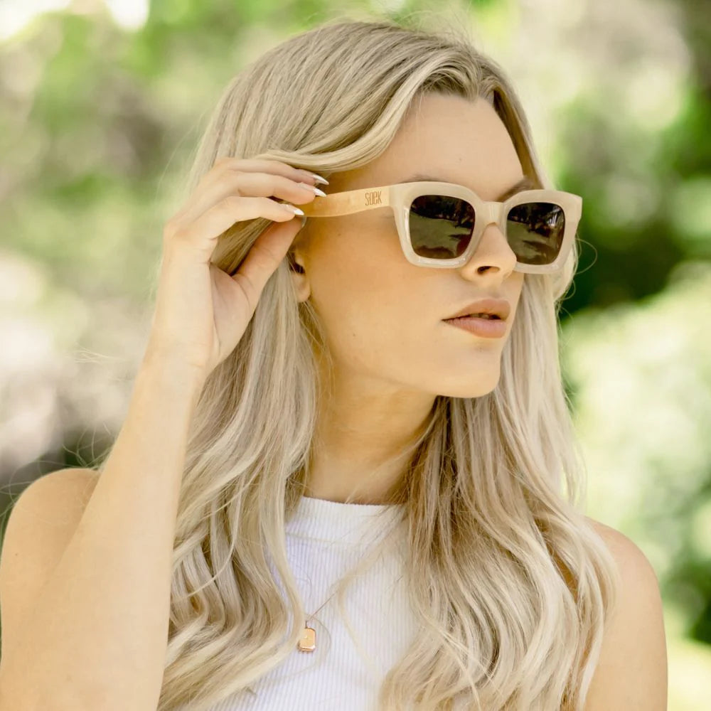 Soek Zahra Sunglasses, Nude