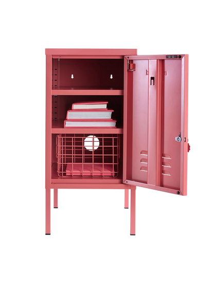 Mustard Made The Shorty Locker, Berry