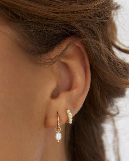 Arms Of Eve Cordelia Pearl Earrings, Gold