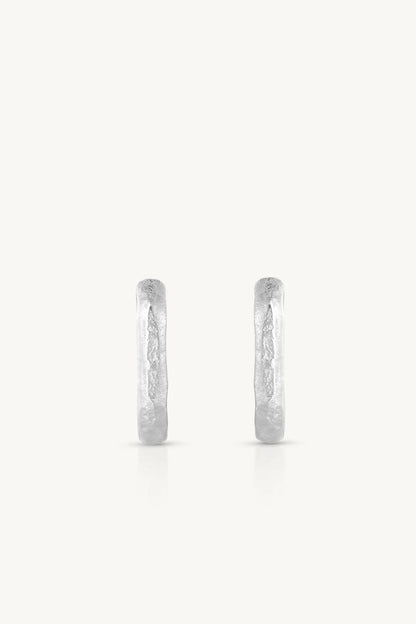 ToniMay Paperclip Textured Huggies, Small Silver