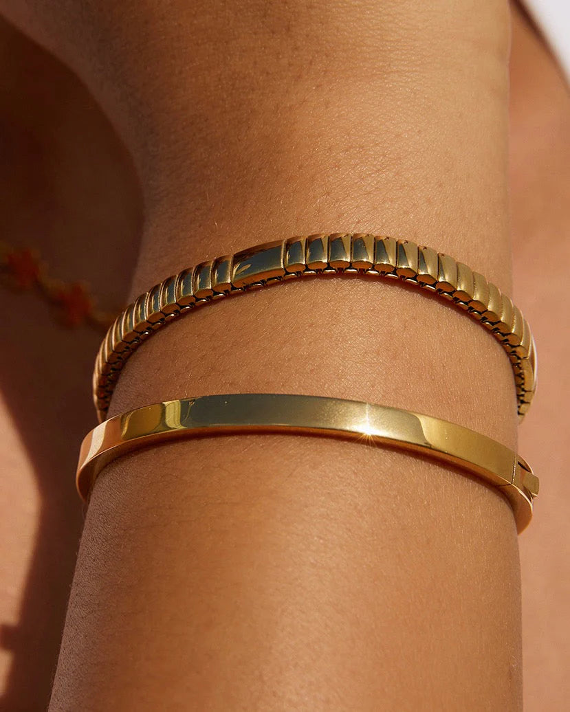 Arms Of Eve Carmi Bracelet, Gold
