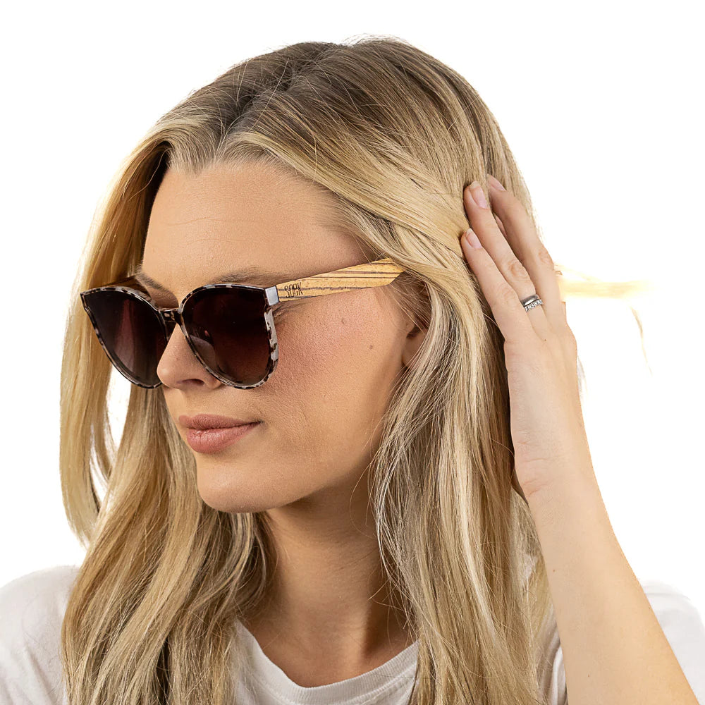 Soek Bella Sunglasses, Ivory Tortoise