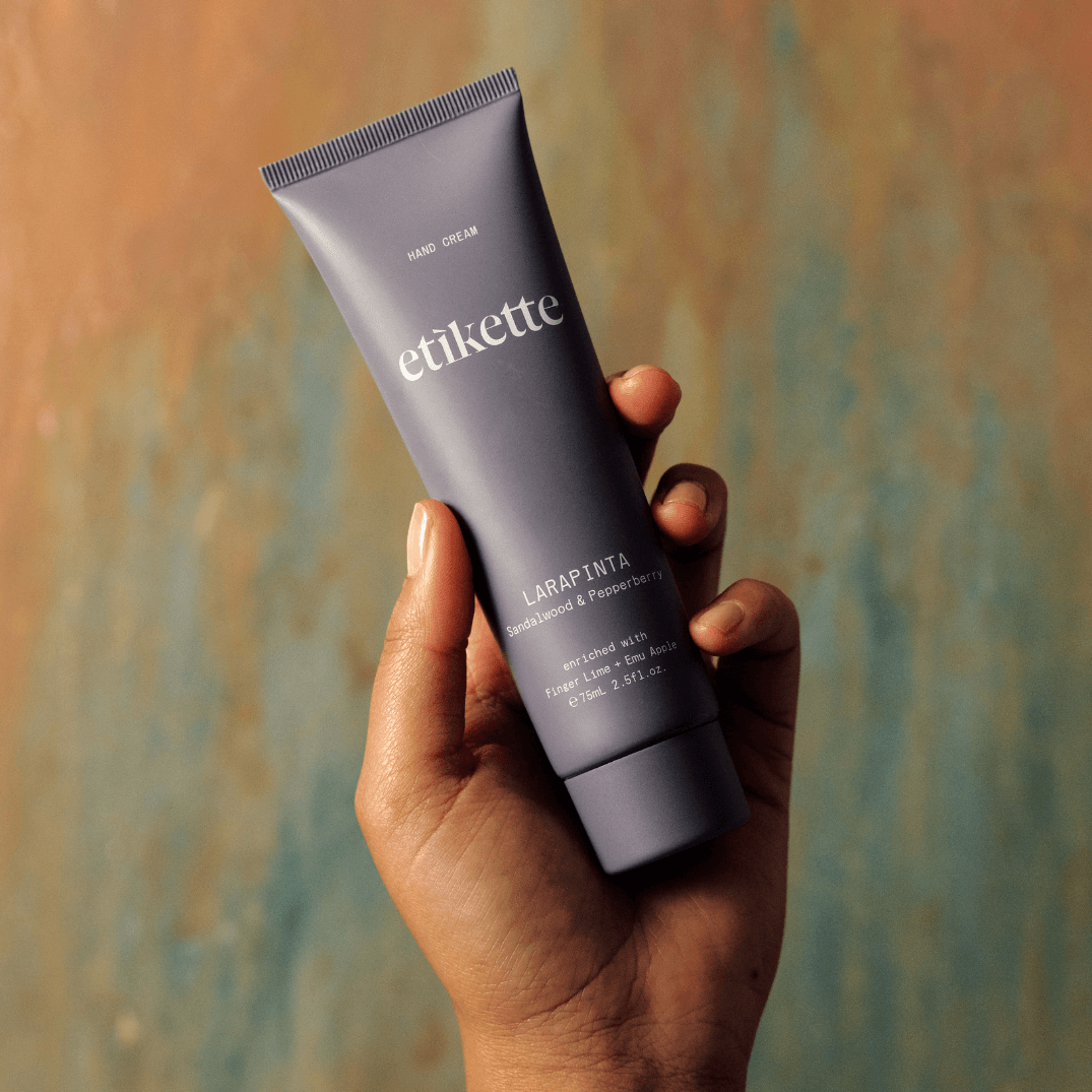Etikette Hand Cream Larapinta in Sandalwood & Pepperberry