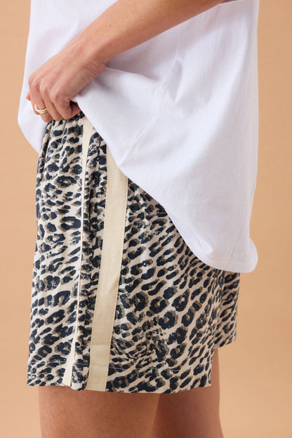 Ceres Life Mila Short, Leopard Linen Blend