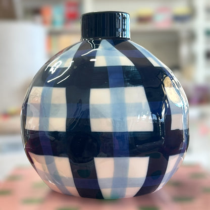 Noss & Co Round Bud Vase, Navy & Cornflower Gingham